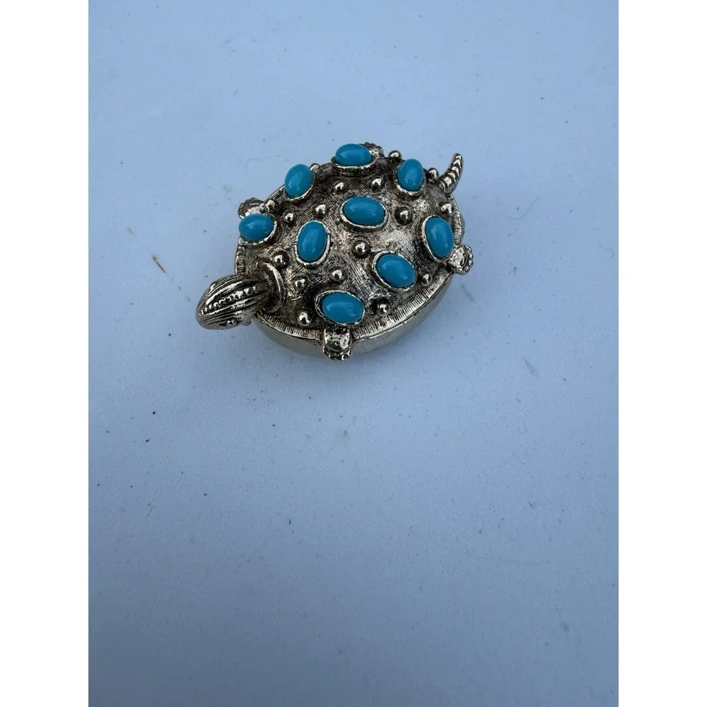 VTG Turtle Pill Box/trinket Box Silver Tone With‎ Faux Turquoise Opens On Hinge